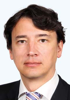 Dr. Dirk Besse