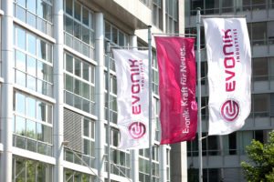 Evonik, Chemie, Zentrale, Essen, Fahnen, Rellinghaus