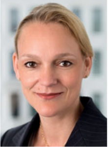 Die Autorin Nina-Luisa Siedler, Partnerin bei DLA Piper.