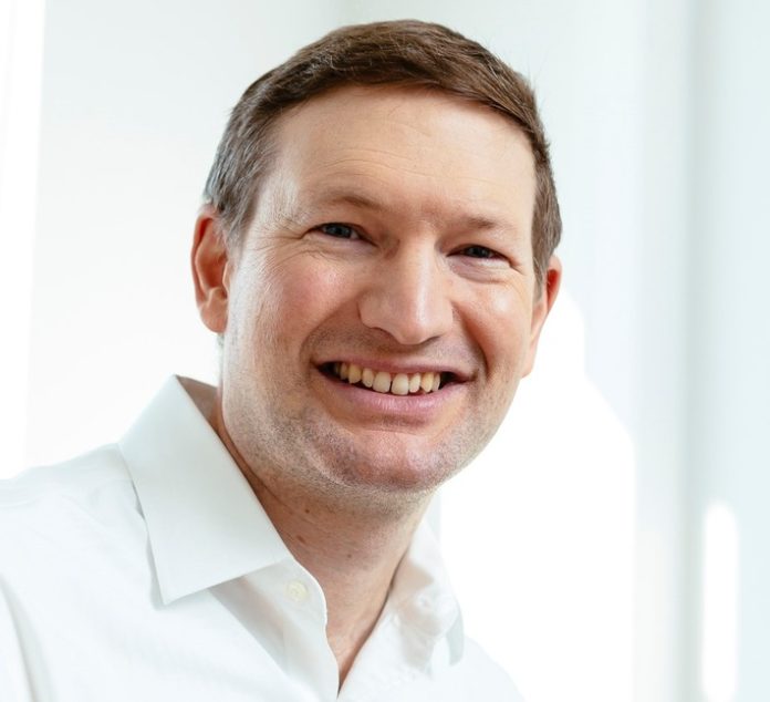 Dr. Peter Neubeck leitet das Deutschlandgeschäft von Kurma