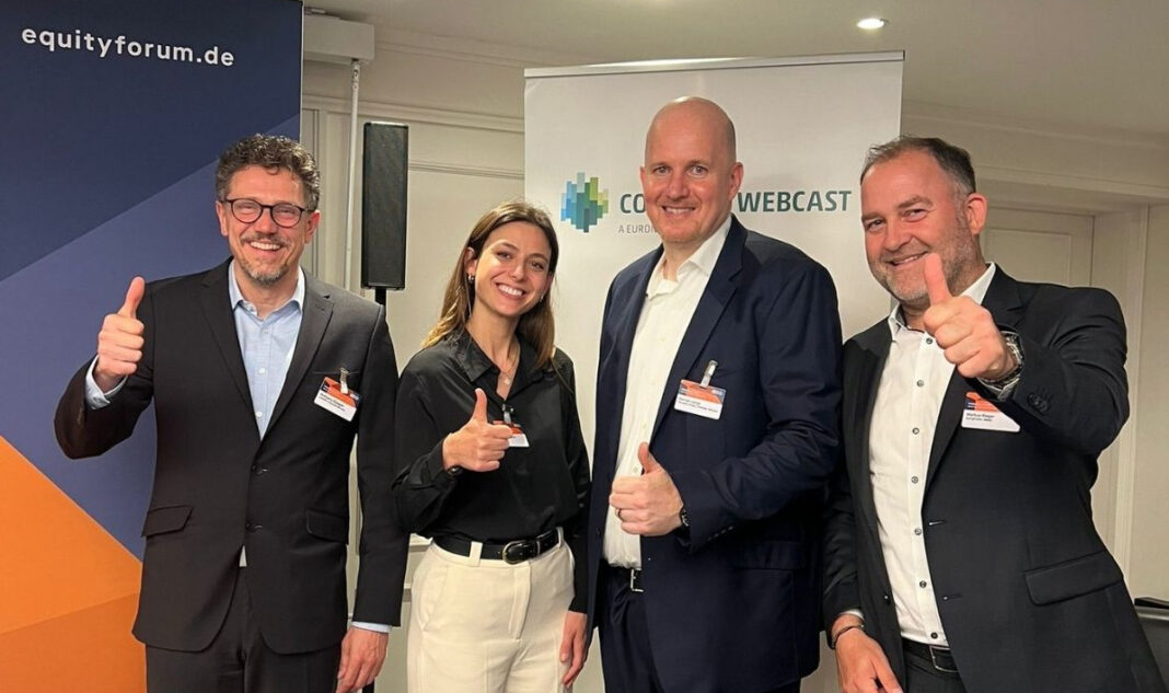 V. l. n. r.: Wolfgang Güssgen, Mathilde Bonvin, Bastian Lange, Markus Rieger. Copyright: GoingPublic Media AG
