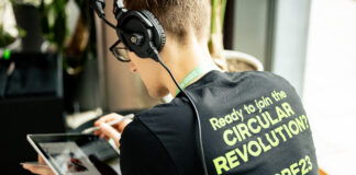 Rückenansicht eines RE-SHIRTs. Copyright: RE-SHIRT GbR
