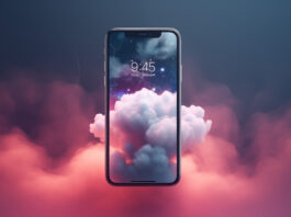 Mobile phone in the cloud. Copyright: Vidar - stock.adobe.com