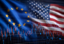 Symbolbild. A flag of the United States and the European Union is displayed on a graph. Copyright: lashkhidzetim - stock.adobe.com