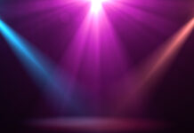 Symbolbild "Spotlight on surface". Copyright: sanee - stock.adobe.com