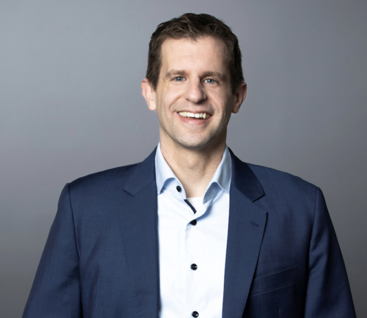 „Wir verbinden frühes Kapital, industriellen Zugang und Erfahrung.“ Dr. Nik Raupp, Partner beim High-Tech Gründerfonds (HTGF). Copyright: HTGF