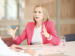„Die coolsten Clubs haben nun mal die härtesten Türsteher“ Ellen Goel im Gespräch. Copyright Foto: Life Science Factory