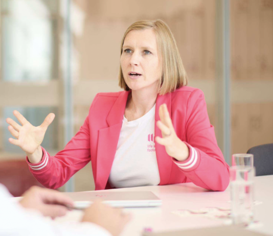 „Die coolsten Clubs haben nun mal die härtesten Türsteher“ Ellen Goel im Gespräch. Copyright Foto: Life Science Factory